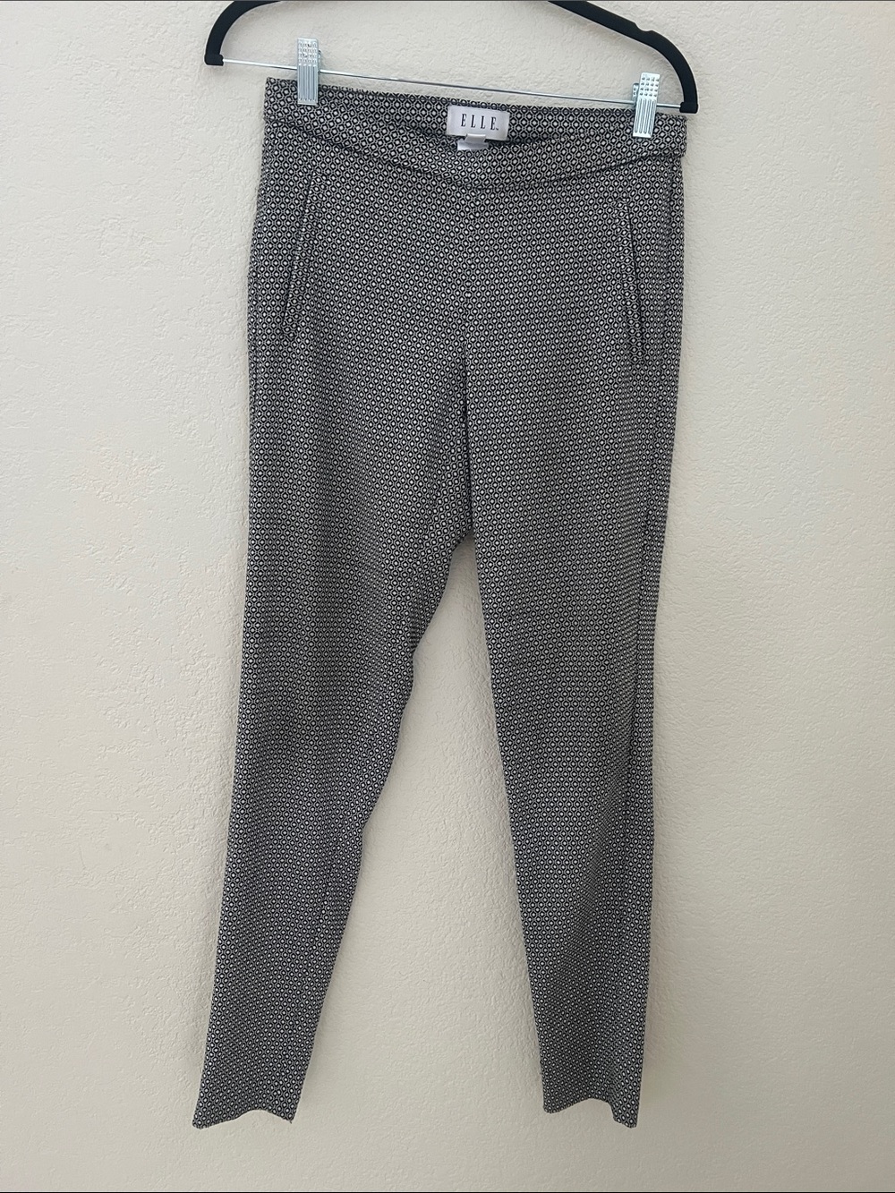 ELLE Women's Black & Cream Micro-Pattern Skinny Pants, Size XS